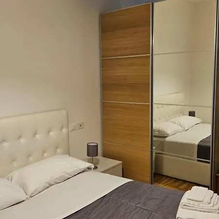 Residenza Ugo Bassi Apartment