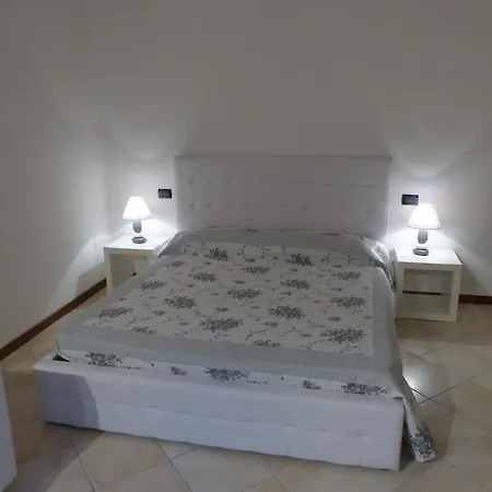 Residenza Ugo Bassi Apartment